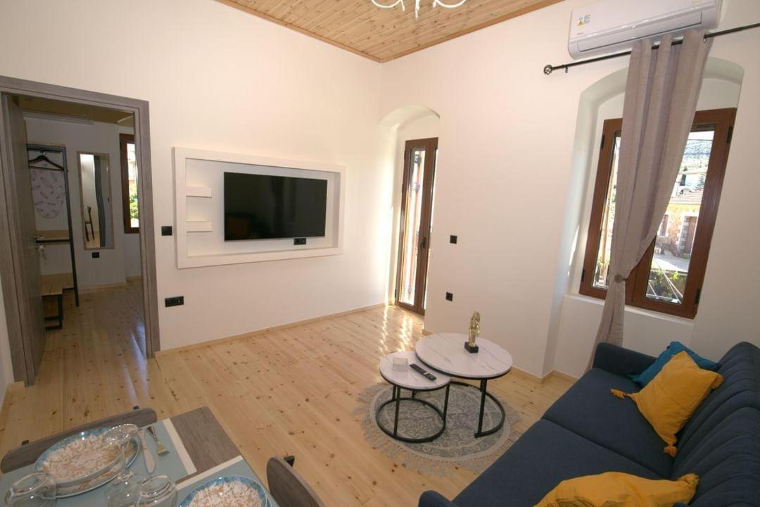 Mani View Luxury House Agios Nikolaos (Mani)